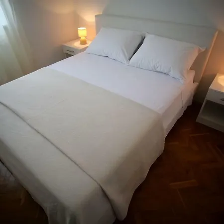 Ramina Apartman *